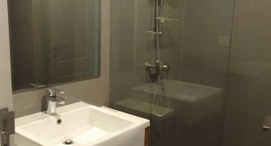 À vendre et à louer 1 chambre condo à Sathon, Bangkok