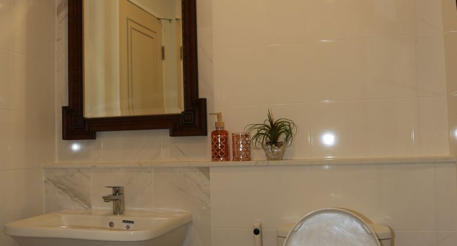Condo en alquiler de 2 habitaciones en Watthana, Bangkok