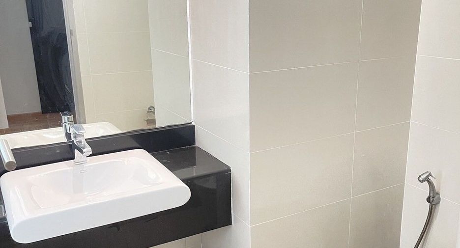 For sale and for rent 2 bedrooms condo in Ratchathewi, Bangkok