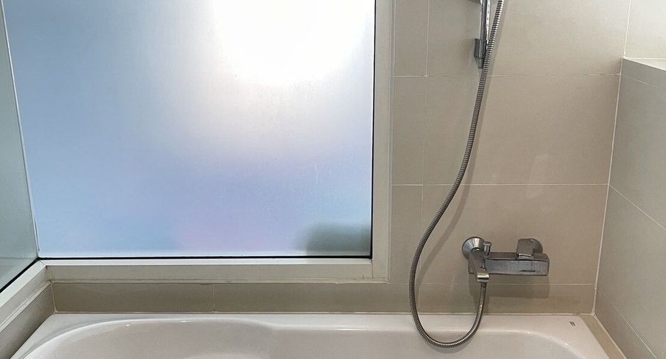 For sale and for rent 2 bedrooms condo in Ratchathewi, Bangkok