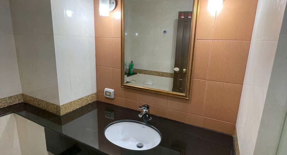 Condo en alquiler de estudio en Sathon, Bangkok