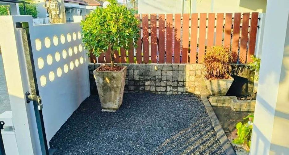 For rent 3 bedrooms house in Thalang, Phuket