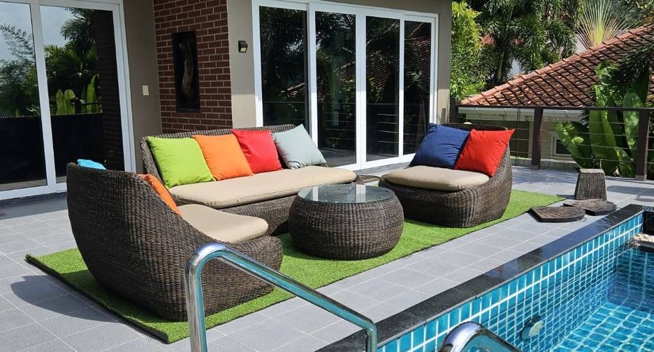 Villa zum Kauf mit 4 Zimmer in Thalang, Phuket