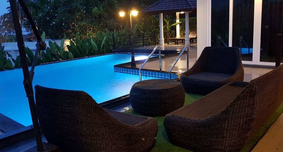 Villa zum Kauf mit 4 Zimmer in Thalang, Phuket