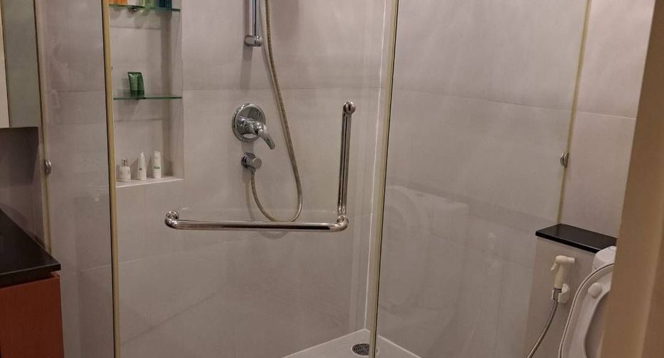 For sale and for rent 2 bedrooms condo in Sathon, Bangkok