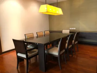 Apartamento en alquiler de 3 habitaciones en Watthana, Bangkok