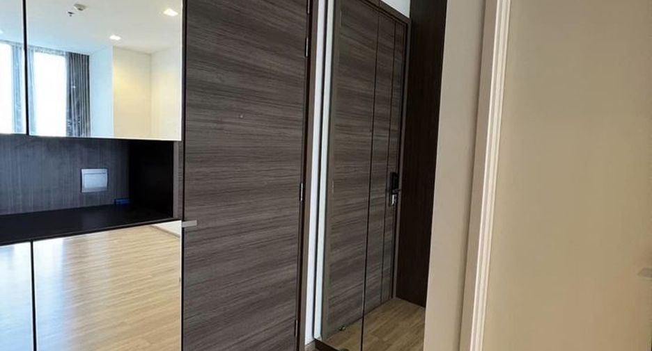 For sale 1 bed condo in Phaya Thai, Bangkok