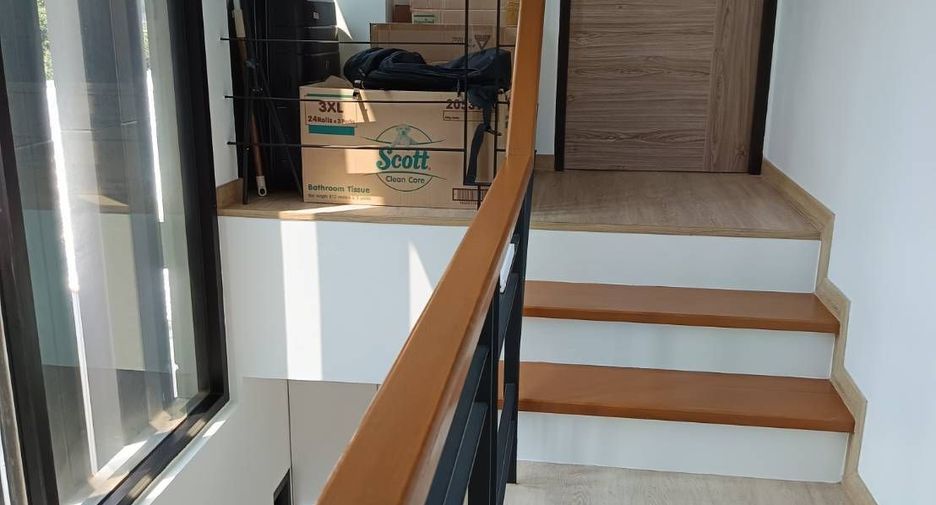 For rent 3 ベッドルーム house in Watthana, Bangkok