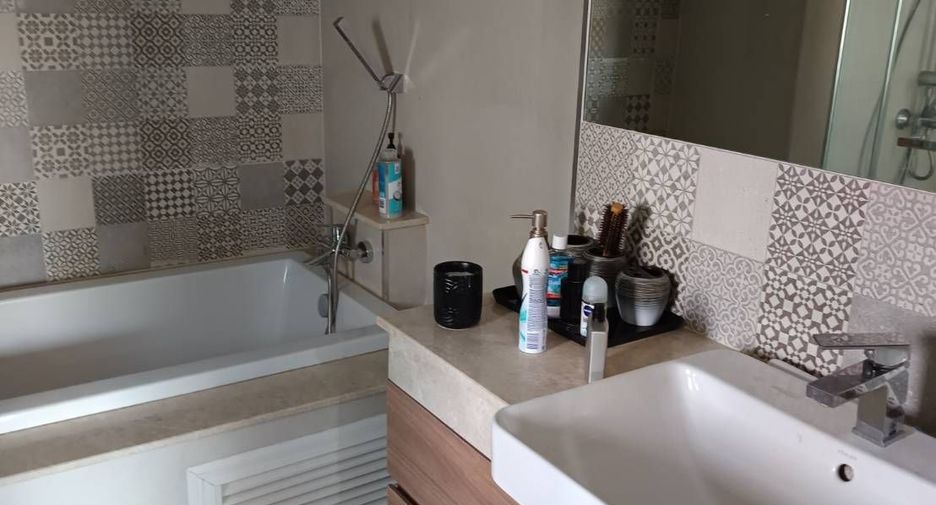 For rent 3 ベッドルーム house in Watthana, Bangkok