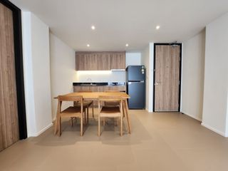 Apartment zur Miete mit 1 Zimmer in Bang Rak, Bangkok