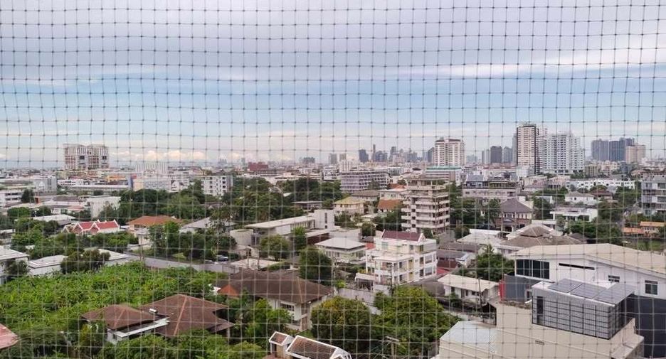 Wohnung zur Miete mit 3 Zimmer in Watthana, Bangkok