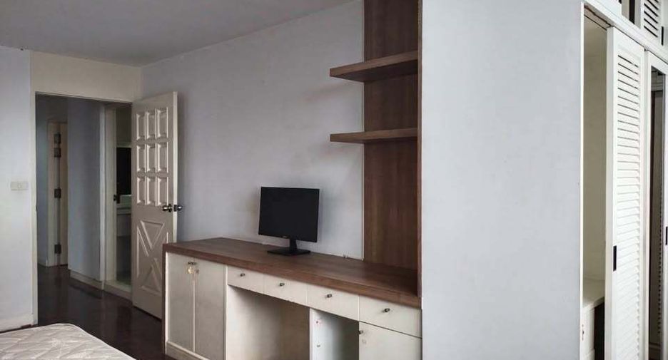 Wohnung zur Miete mit 3 Zimmer in Watthana, Bangkok