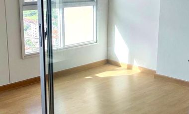 For sale 1 Beds condo in Bang Khae, Bangkok