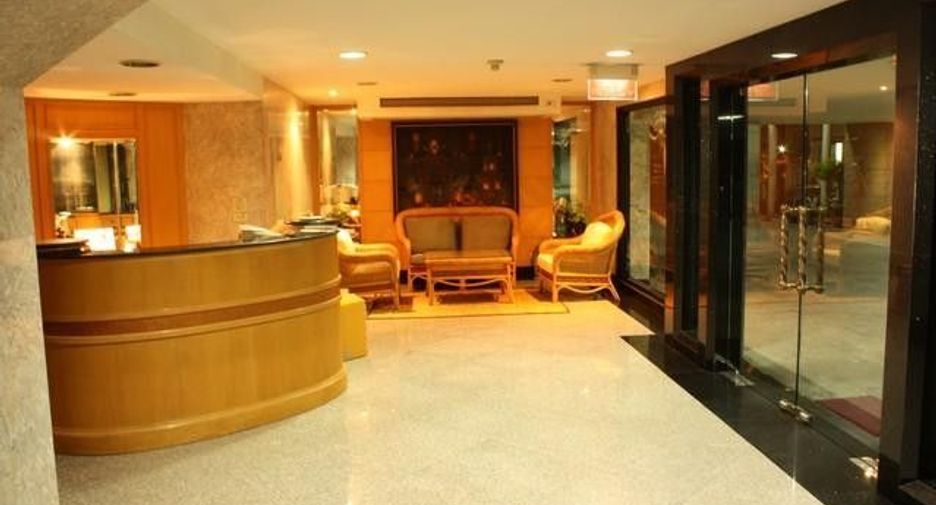 Wohnung zur Miete mit 3 Zimmer in Khlong Toei, Bangkok