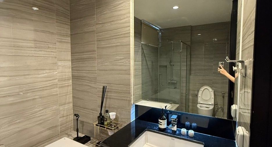 For sale 3 bedrooms townhouse in Saphan Sung, Bangkok