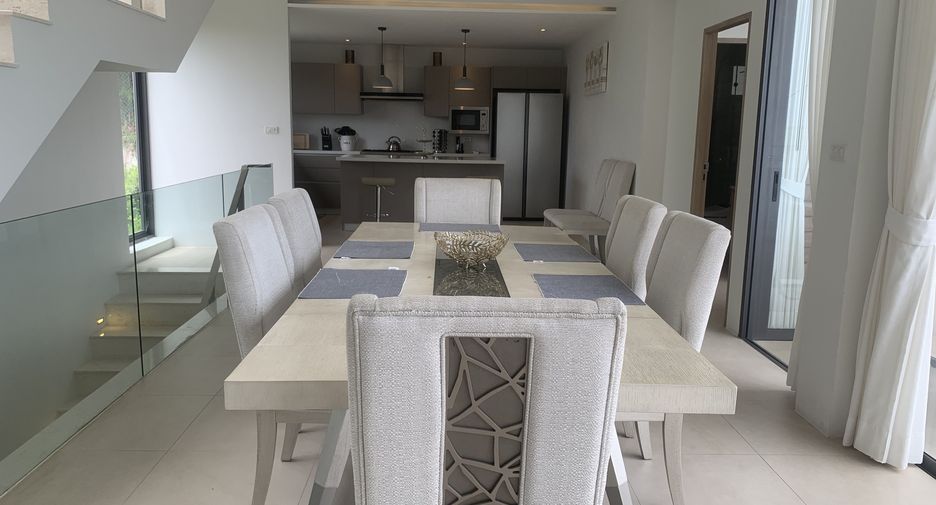 For sale 5 bedrooms villa in Thalang, Phuket