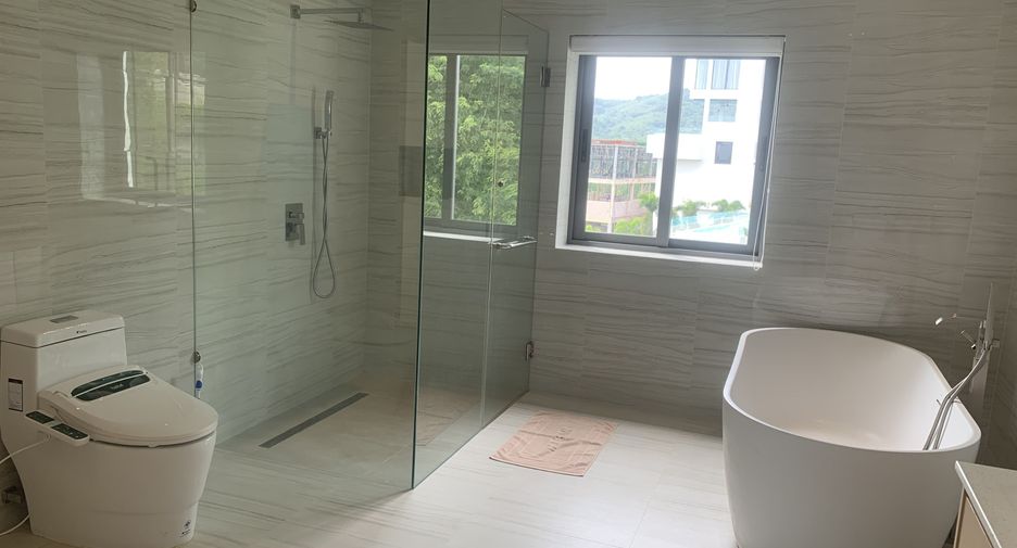 For sale 5 bedrooms villa in Thalang, Phuket