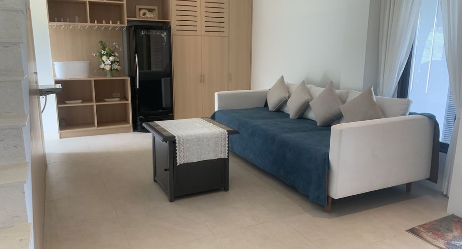 For sale 5 bedrooms villa in Thalang, Phuket