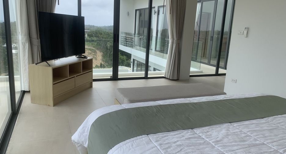 For sale 5 bedrooms villa in Thalang, Phuket