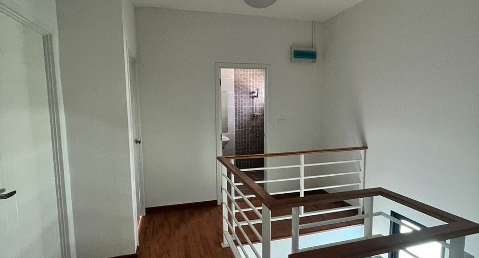 For sale 3 bedrooms house in Bang Phli, Samut Prakan