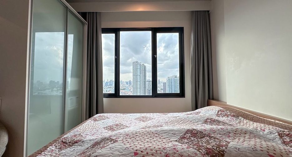 For rent 1 bed condo in Watthana, Bangkok