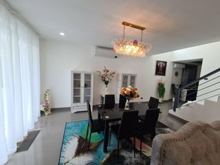 Villa zur Miete mit 4 Zimmer in Mueang Phuket, Phuket