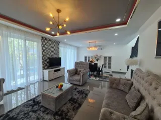 Villa zur Miete mit 4 Zimmer in Mueang Phuket, Phuket
