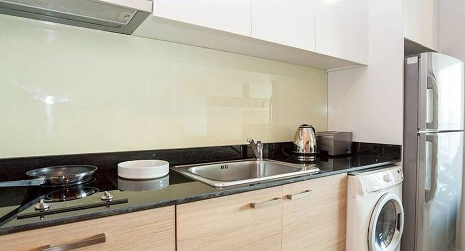 Condo en venta y en alquiler de 1 habitaciones en Watthana, Bangkok