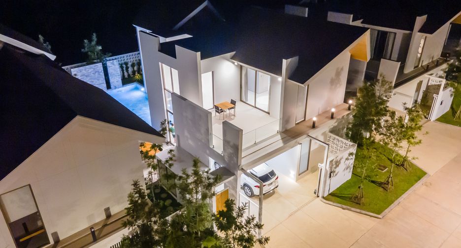 For sale 3 bedrooms villa in Thalang, Phuket