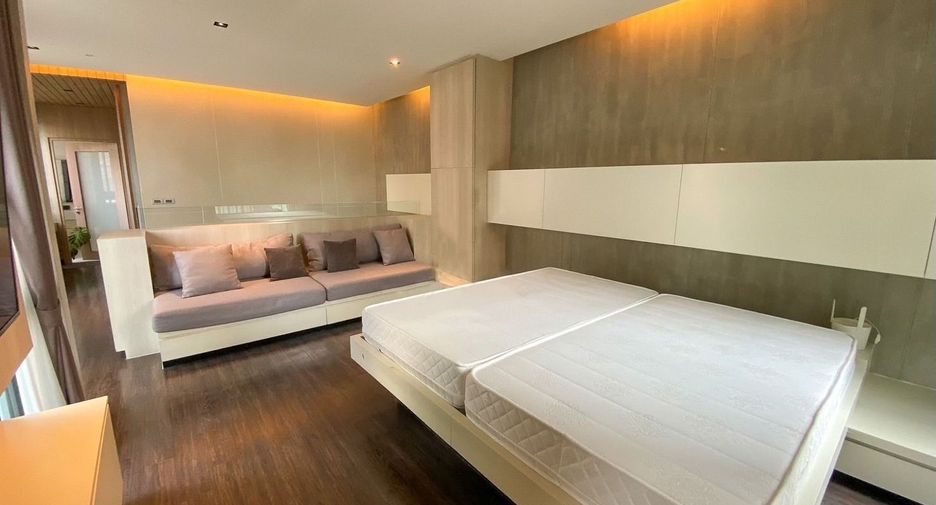 For rent 3 bedrooms house in Wang Thonglang, Bangkok