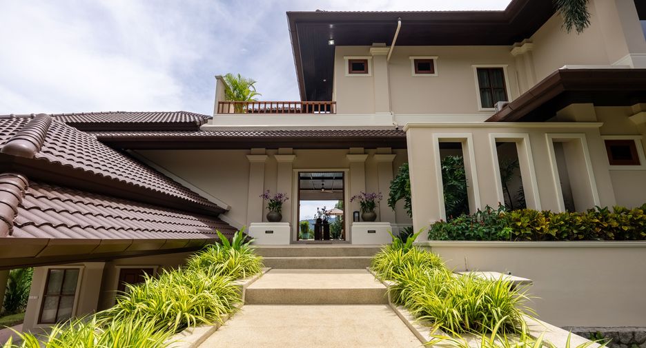 For sale 7 bedrooms villa in Thalang, Phuket