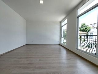 出售 2 卧室 联排别墅 在 Bang Phli, Samut Prakan
