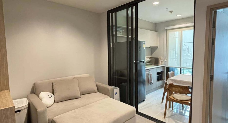 À louer 1 chambre condo à Thon Buri, Bangkok