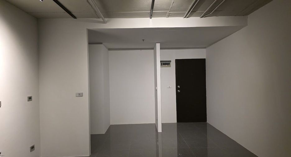 Wohnung zum Kauf mit 2 Zimmer in Watthana, Bangkok