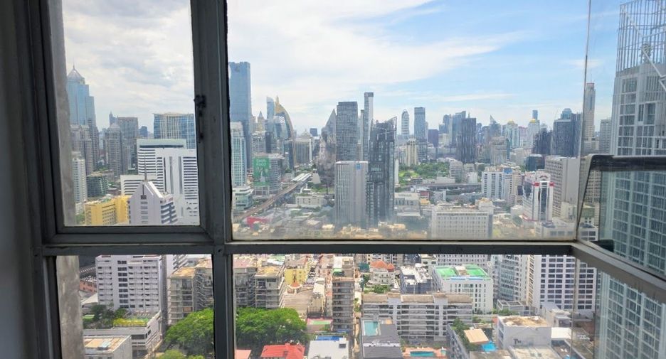 Wohnung zum Kauf mit 2 Zimmer in Watthana, Bangkok