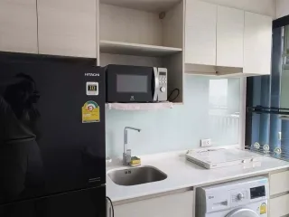 Аренда 2 спальни кондо в Щанг Тхонгланг, Бангкок