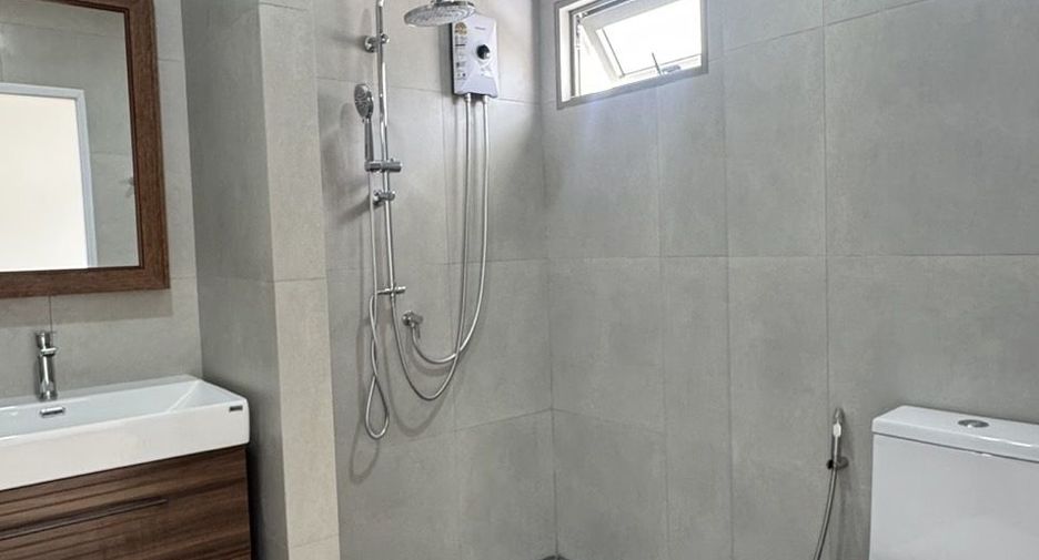 Haus zum Kauf mit 3 Zimmer in Mueang Phuket, Phuket