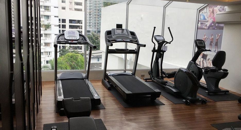 For sale 2 bedrooms condo in Watthana, Bangkok