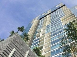 For rent 2 bedrooms condo in Pathum Wan, Bangkok