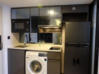 For rent 1 bed condo in Bang Rak, Bangkok