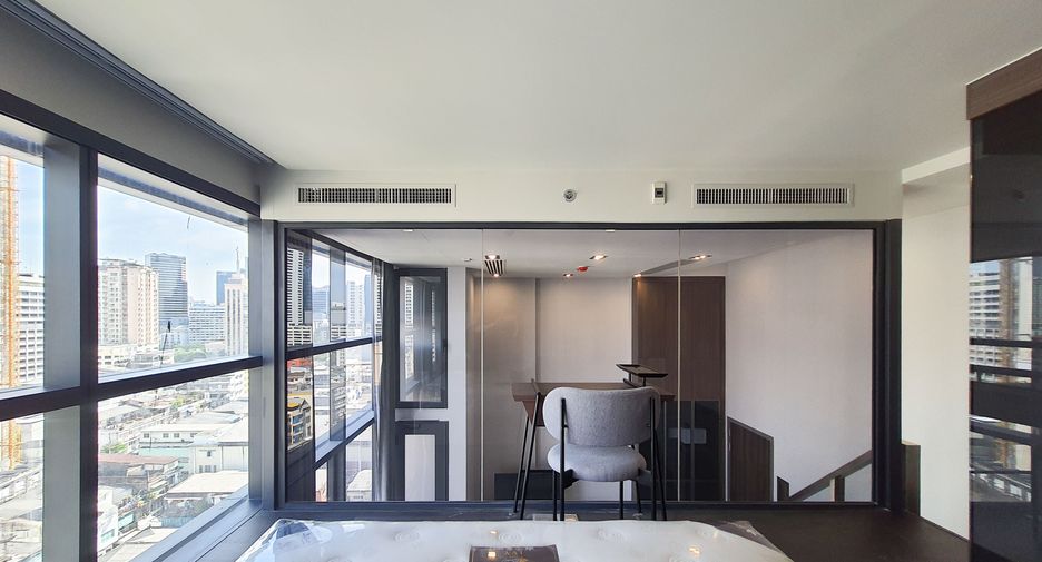 For rent 1 bed condo in Ratchathewi, Bangkok