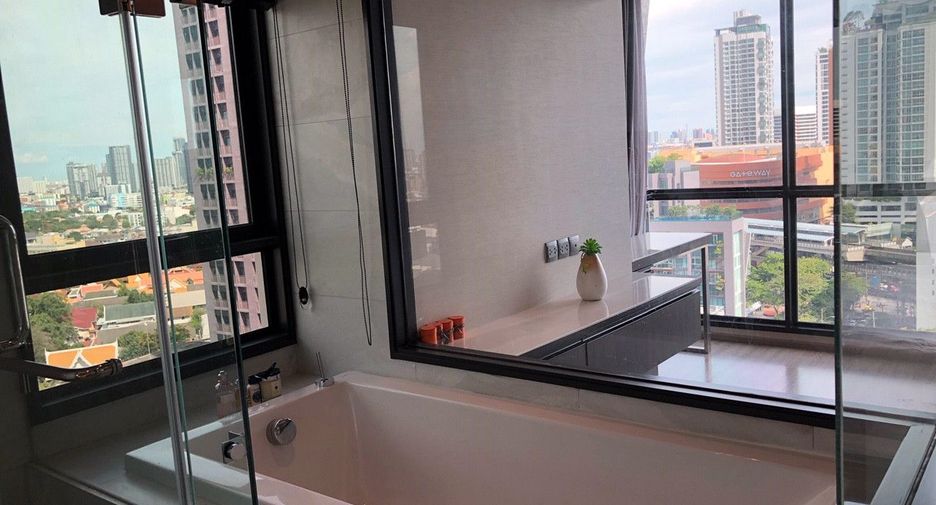 Wohnung zur Miete mit 2 Zimmer in Watthana, Bangkok