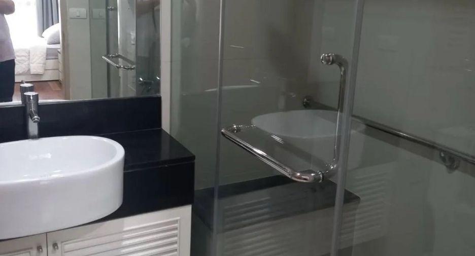 Condo en alquiler de 2 habitaciones en Watthana, Bangkok