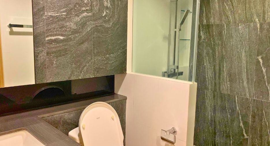 Wohnung zur Miete mit 2 Zimmer in Watthana, Bangkok