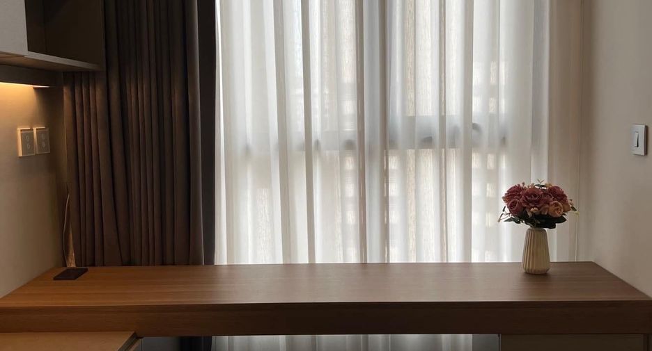 For rent 1 bed condo in Ratchathewi, Bangkok