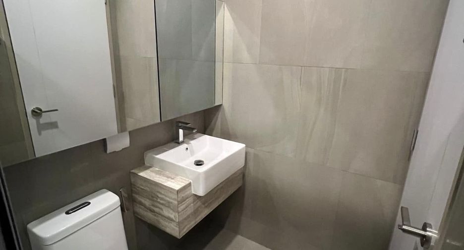 For rent 1 bed condo in Ratchathewi, Bangkok