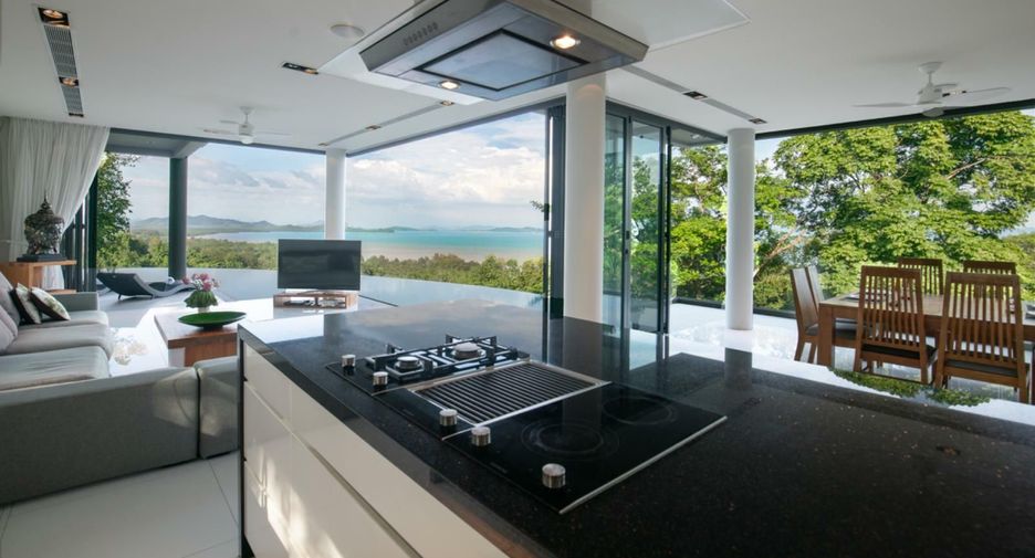 For sale 5 bedrooms villa in Thalang, Phuket