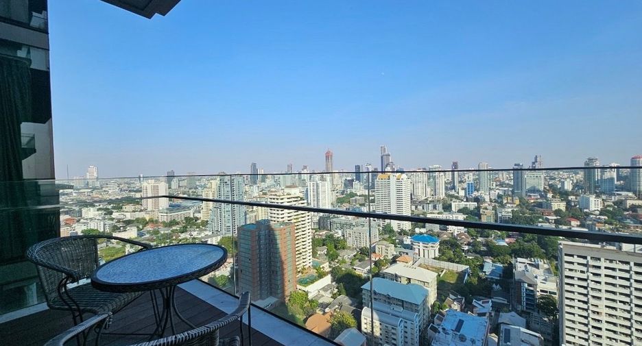 À louer 2 chambres condo à Khlong Toei, Bangkok