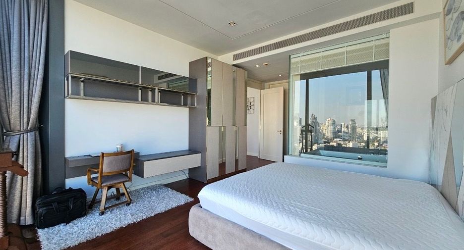 À louer 2 chambres condo à Khlong Toei, Bangkok