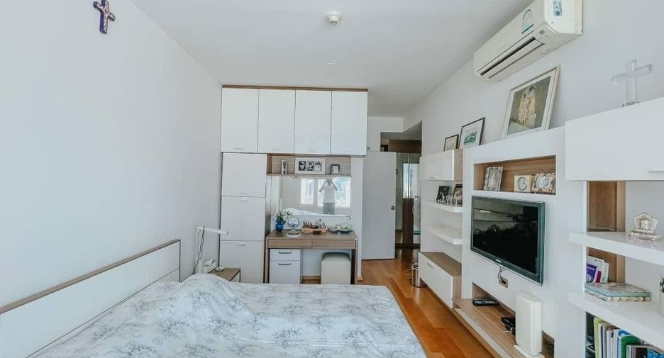 For sale 2 bedrooms condo in Ratchathewi, Bangkok